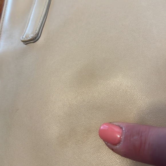 Vintage Prada - Picture 6 of 10